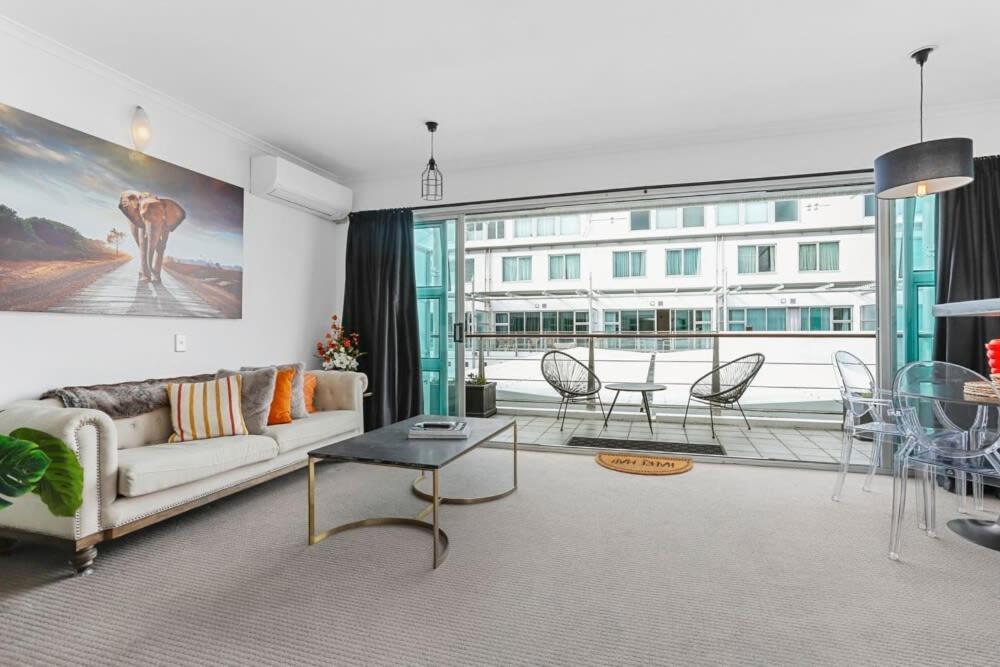 Funky One Bedroom Apartment On Princes Wharf Auckland Eksteriør billede